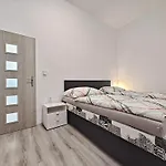 Iris * Карловы Вары