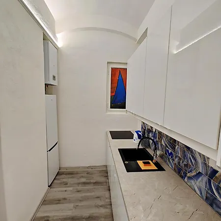 Iris Apartament *